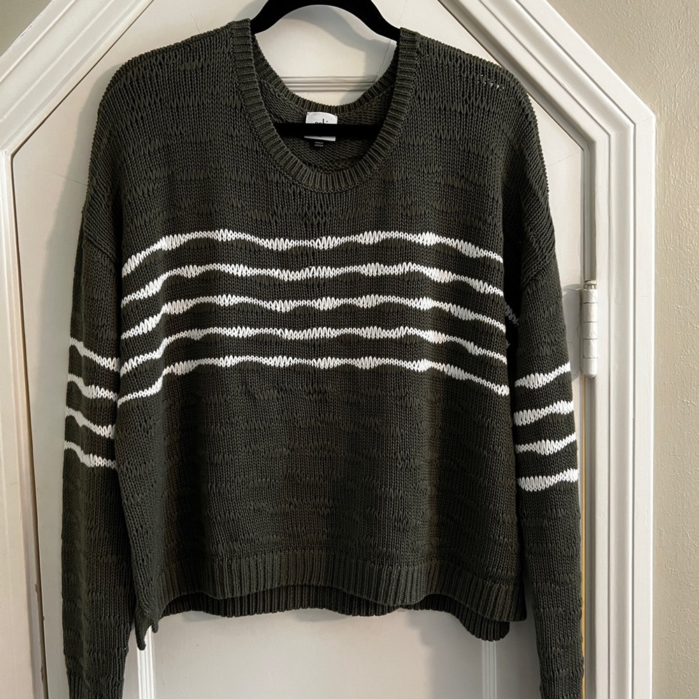 CAbi Scout Pullover, size M